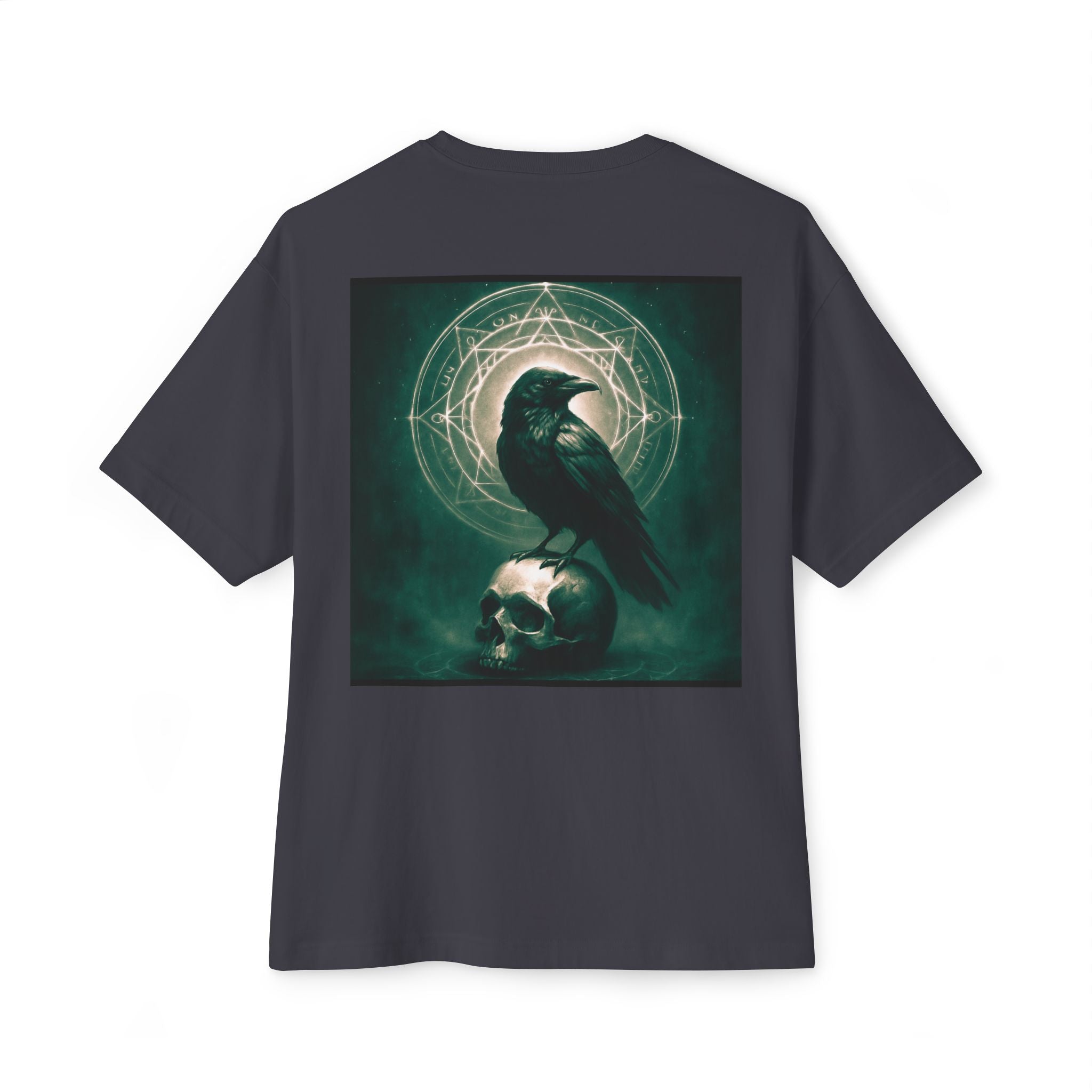Mystic Raven, full color, Raven on a skull